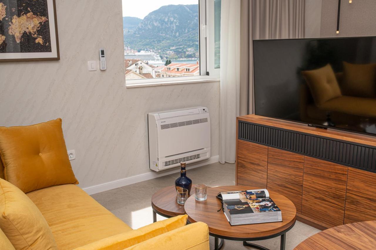 Enyana Luxury Suites Kotor Exterior foto