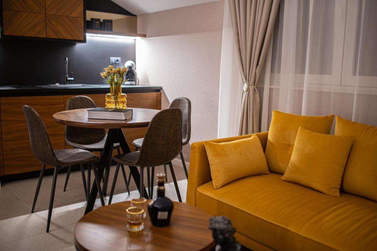 Enyana Luxury Suites Kotor Exterior foto